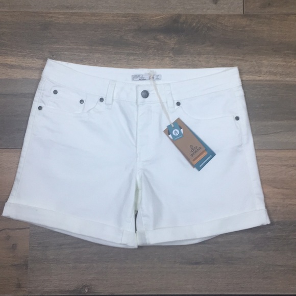 Prana Pants - PRANA Kara Mid Rise Fitted White Shorts  Size 29